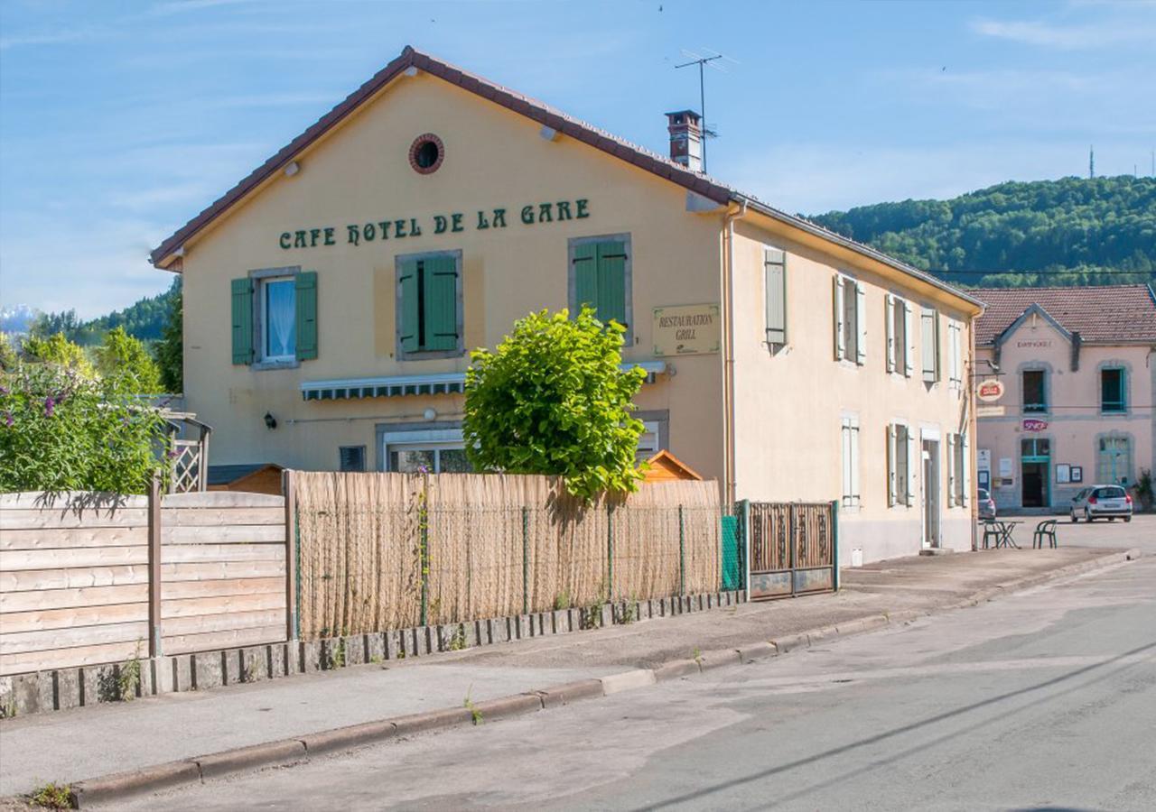 Cafe Hotel De La Gare Champagnole Eksteriør bilde